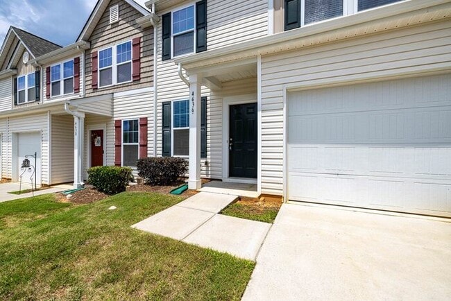 Photo - 3 Bedroom Townhome in NW School District - Rock Hill SC