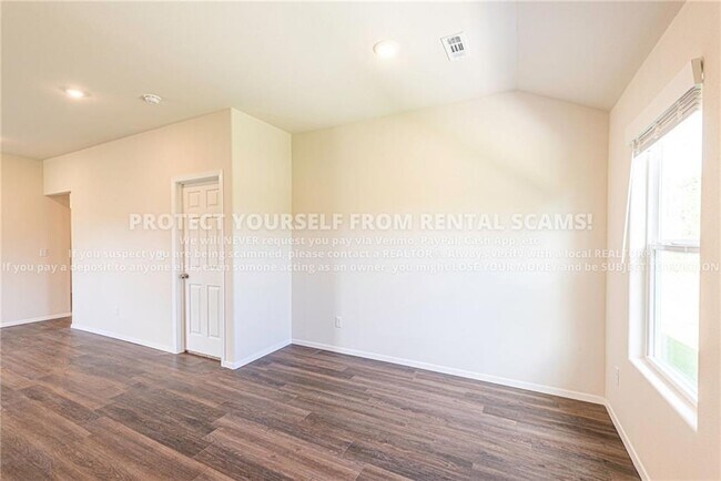 Photo - 968 S Brambling Ln