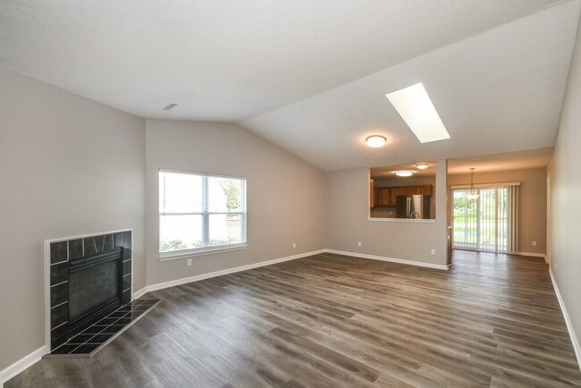 Photo - 1295 Spring Lake Dr