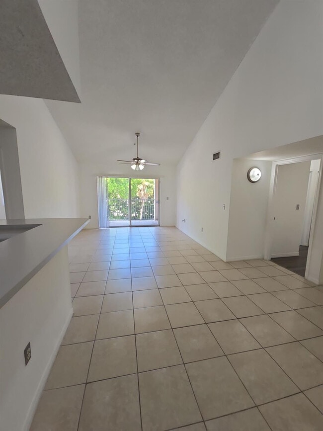 Photo - 12172 St.Andrews Pl Unit 305