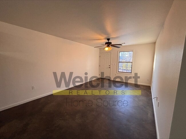 Building Photo - 612 N 5th St Unit 612C