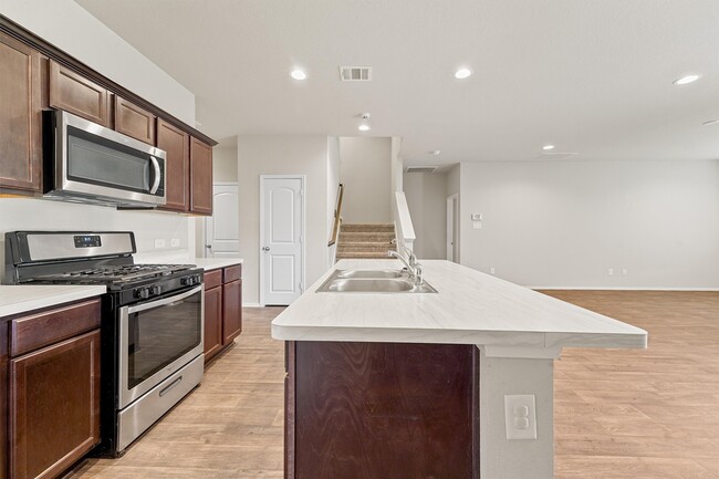 Building Photo - 21143 Waze Lewis Dr Rental