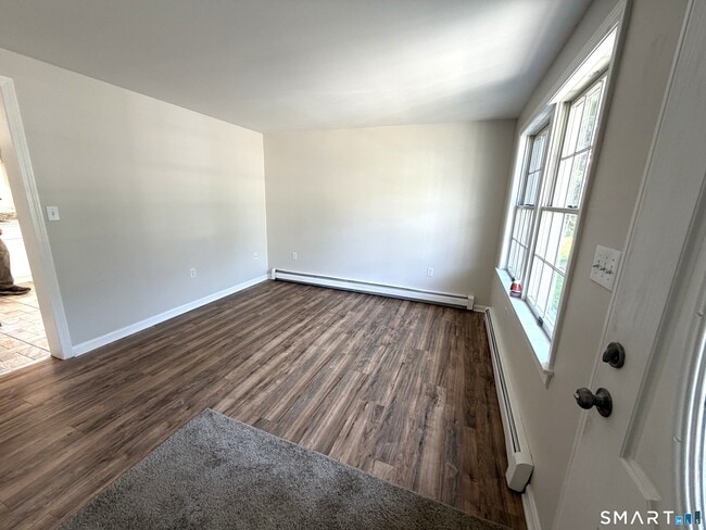 Photo - 129 E Main St Unit B