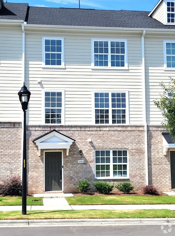 Building Photo - 1404 Excelsior Grand Ave Rental