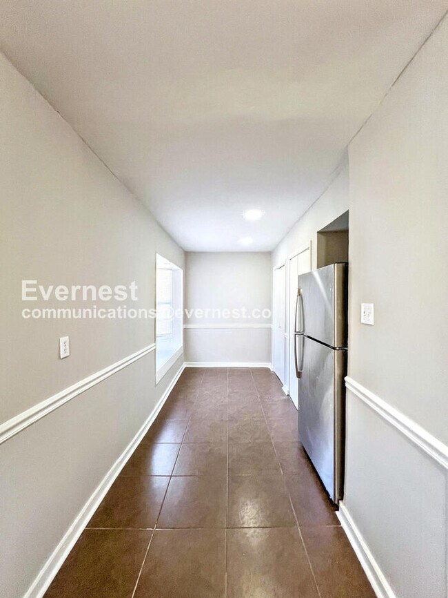 Photo - 4146 Rhodes Ave