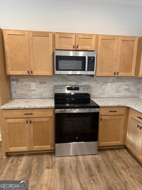 Photo - 108 Crestpoint Rd