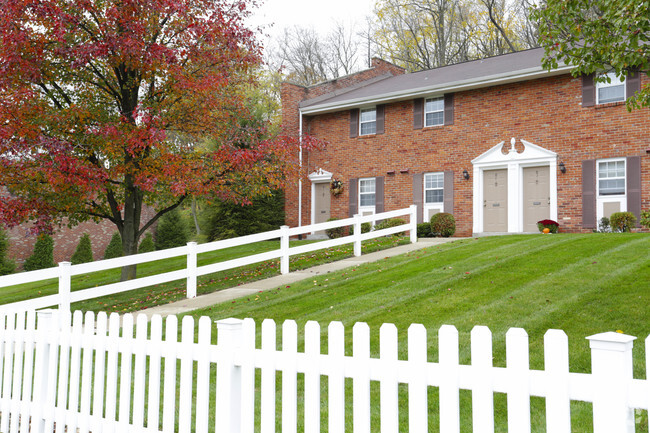 Cabin Hill Place - Cabin Hill Place Apartments