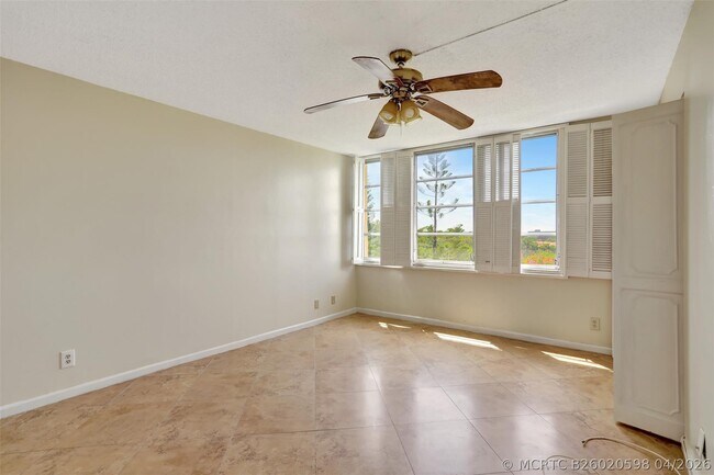 Photo - 6921 Environ Blvd Unit 6o