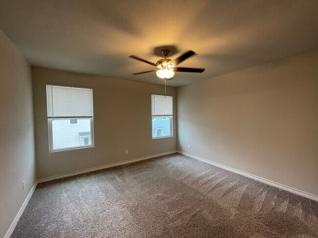 Photo - Town home for rent