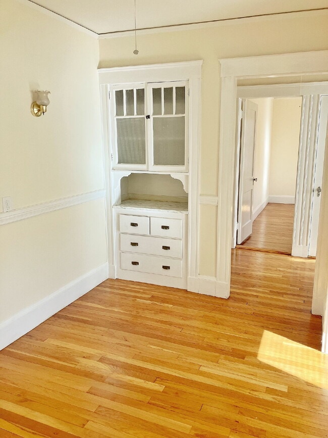 Photo - Spacious 1 BED 1 BATH near Quincy Center Unit 1R