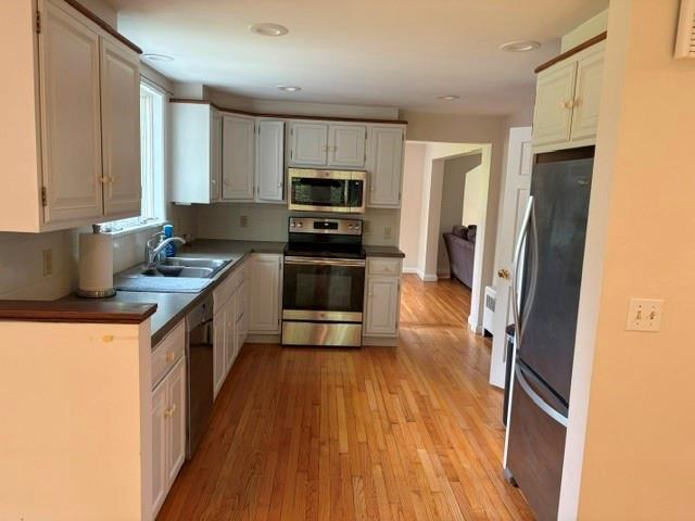 390 Indian Ave