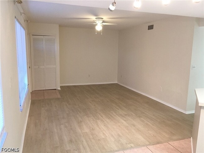 Photo - 5019 SW 16th Pl Unit H102