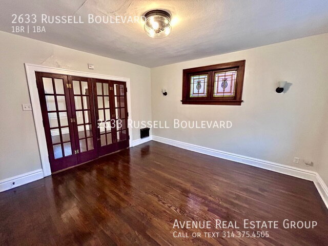 Photo - 2633 Russell Blvd