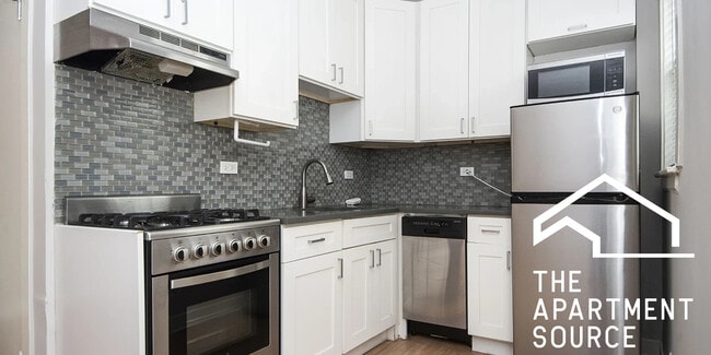 Building Photo - 511 W Belmont Ave Unit 31 Rental