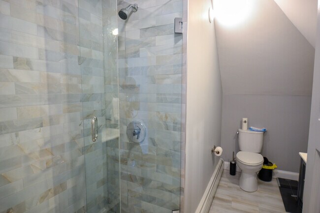Photo - 6 South St Unit uni3 2-bed 1-bath