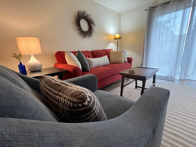 Photo - 376 Catron St N Unit 1