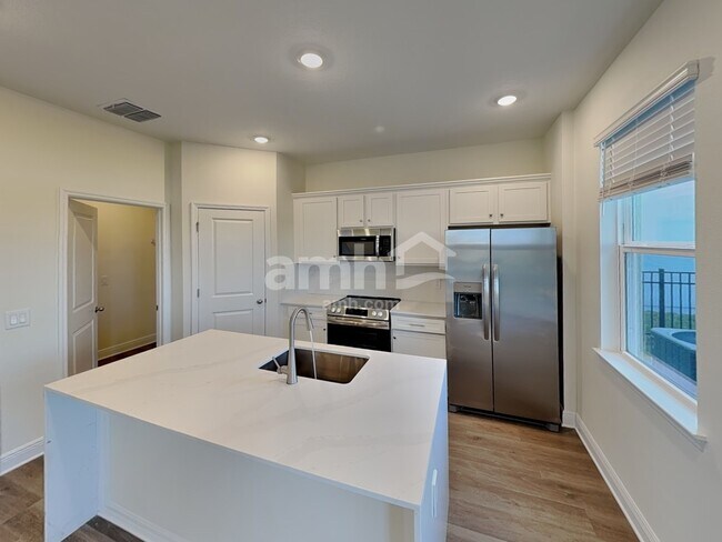 Photo - 5976 Sycamore Pl St