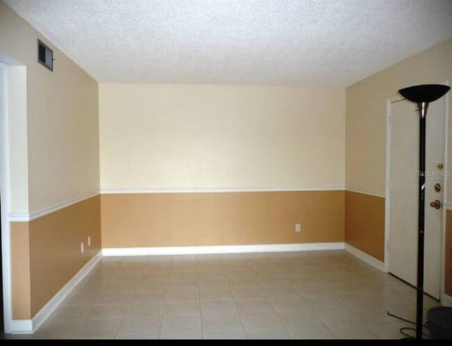 Photo - 2484 Sharkey Rd