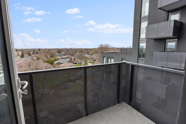 Photo - 480 Wilson Ave Unit 1