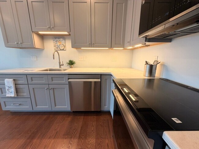 Photo - 28 Dottie Dr Unidad B