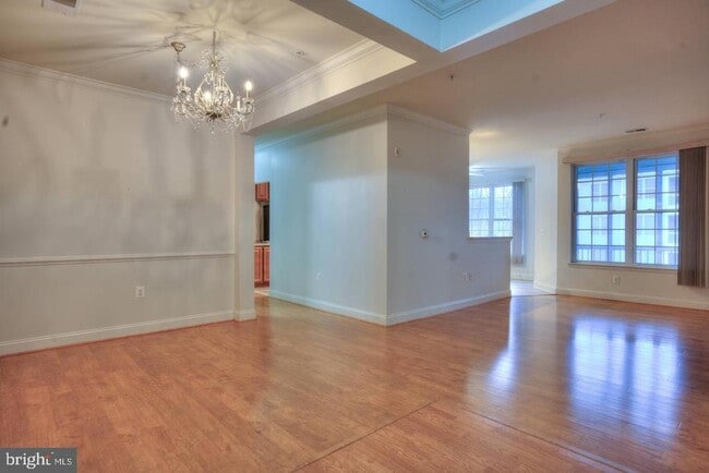 Photo - 4805 Mantlewood Way Unidad 204