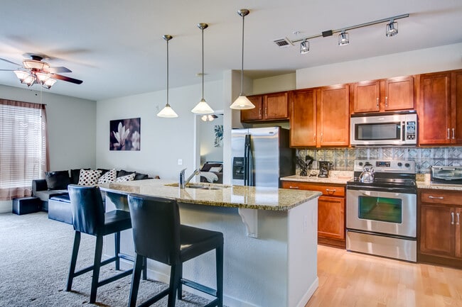 Photo - 13456 Via Varra Apartment