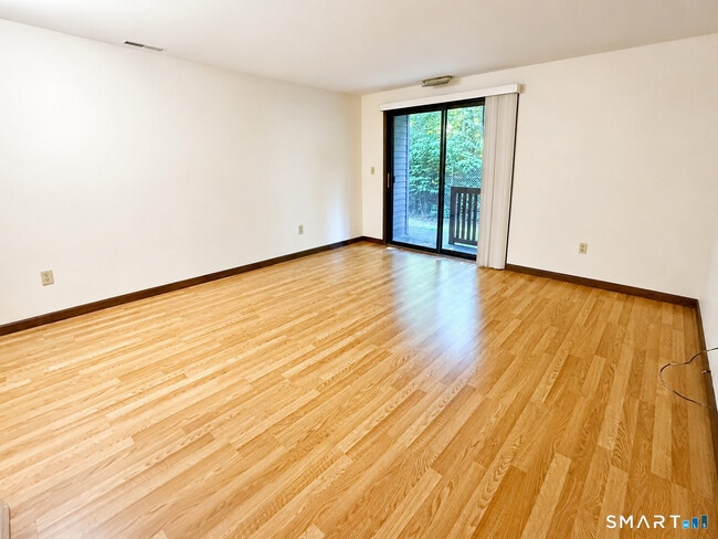 Photo - 27 Harrison St Unit 11