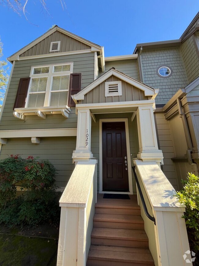 Building Photo - Modern 3B/3.5B Townhouse in Sunnyvale