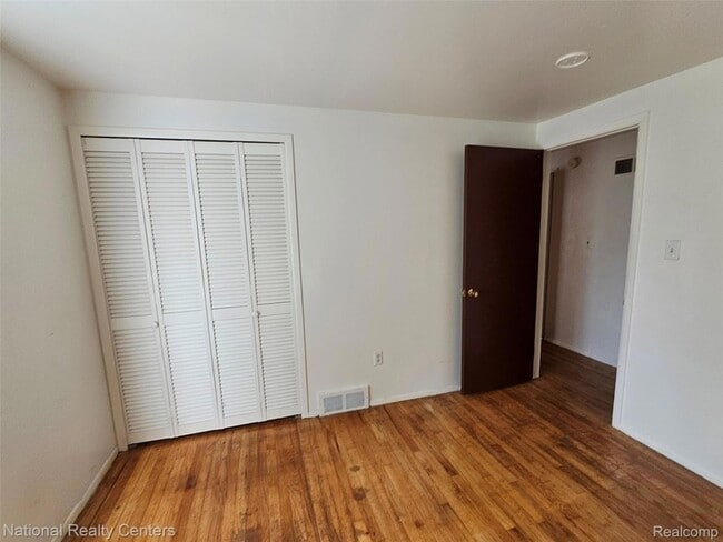 29576 City Center Dr Unit 4