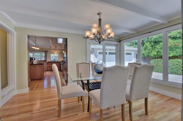 Photo - 1957 James Pl