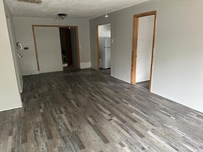 Photo - 10324 Earl Dr