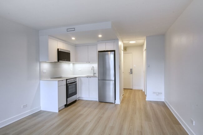 Photo - 1975 Maisonneuve Blvd W Unit 902