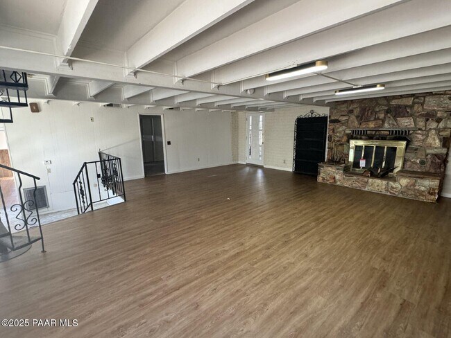 Photo - 1230 Pine Dr Unit A