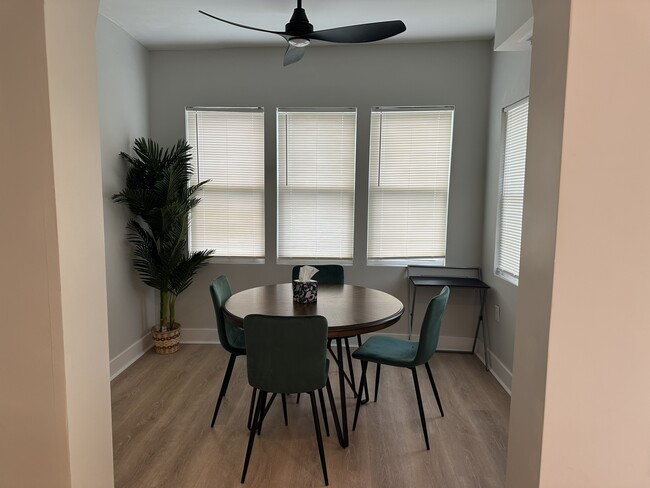 Photo - 516 Wistar Pl