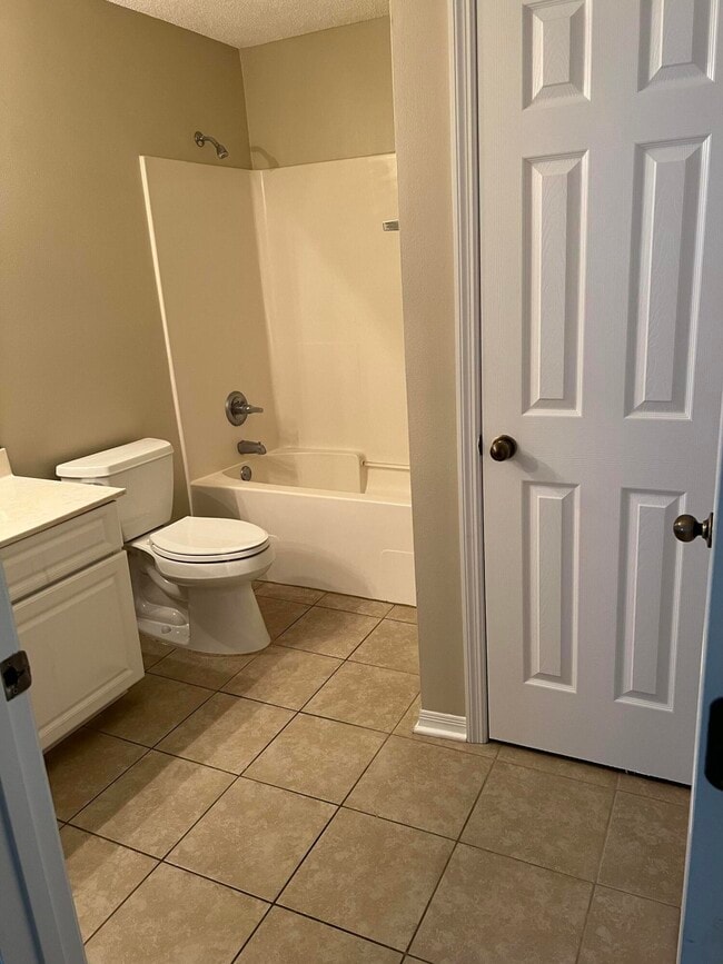 Photo - 4274 Calinda Ln Unidad 257