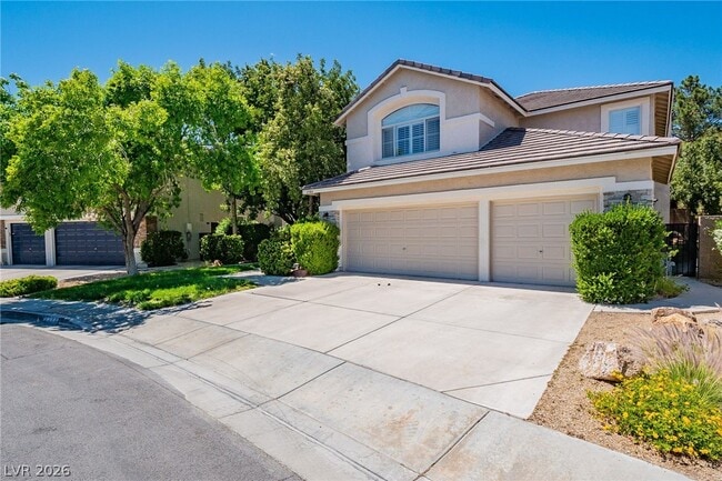 Photo - 2384 Denair Way