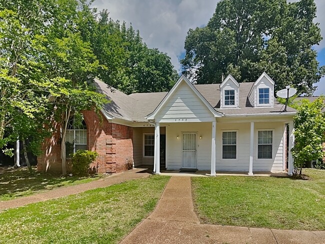 Photo - 6758 Whitten Pine Dr House