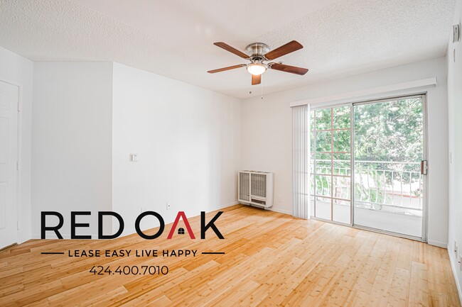 Building Photo - 518 E 4th St Unit 305