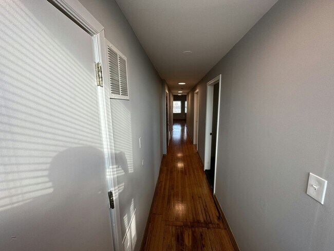 Photo - 4330 S Martin Luther King Dr Unit 3