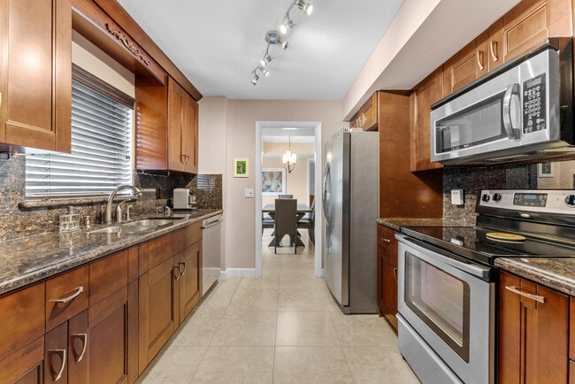 Building Photo - 6300 NW 2nd Ave Unit 201