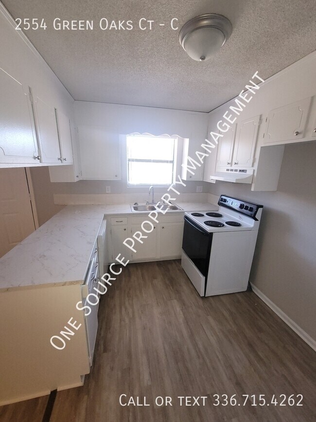 Photo - 2554 Green Oaks Ct SE Unit C