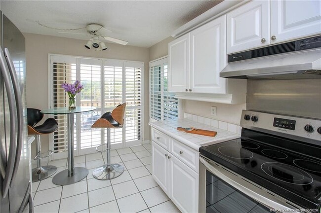Photo - 2641 NE Ocean Blvd Unit 101