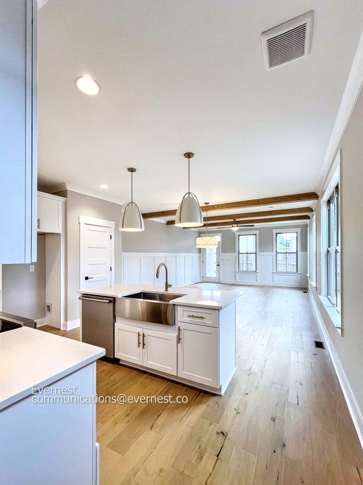 Photo - 1107 Walsh St