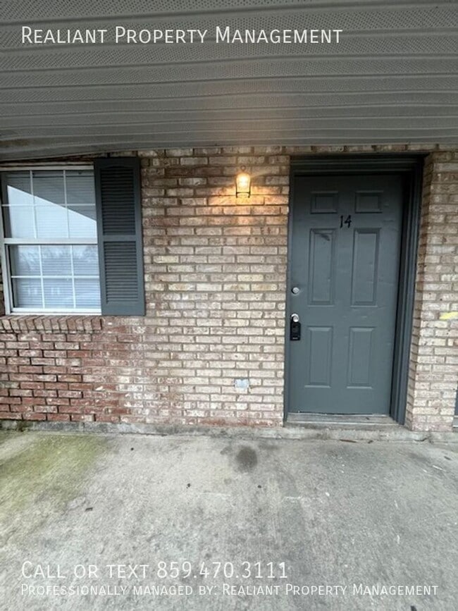 Building Photo - 31 Hurley St Unit 14