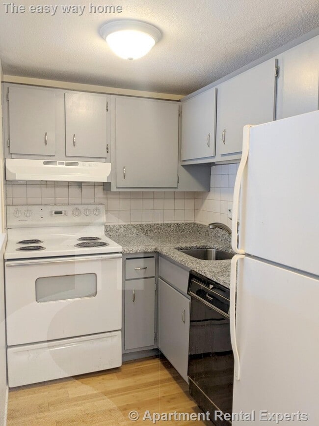 Photo - 102 Alpine St Unidad #3