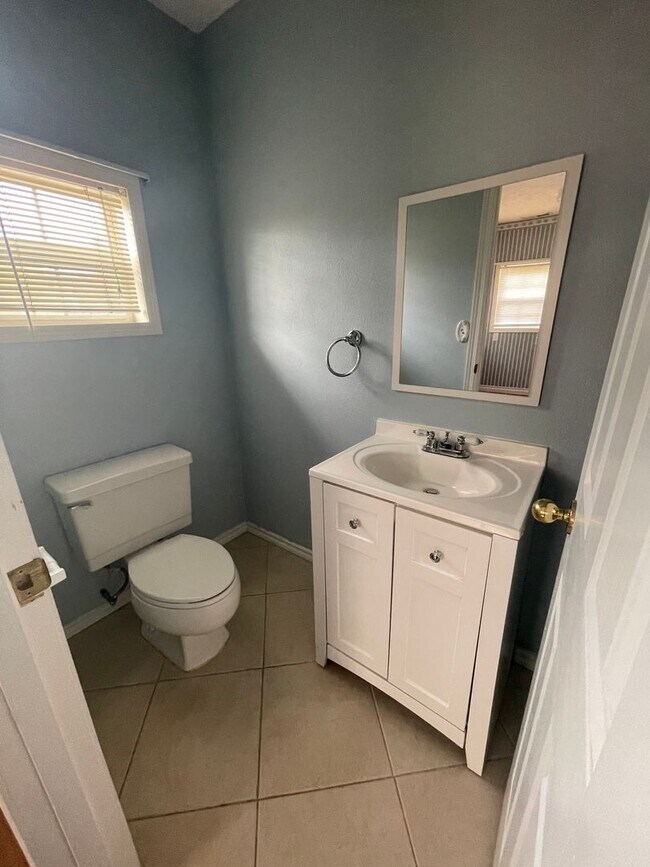 Photo - 5 Bedroom Home in Hucrest