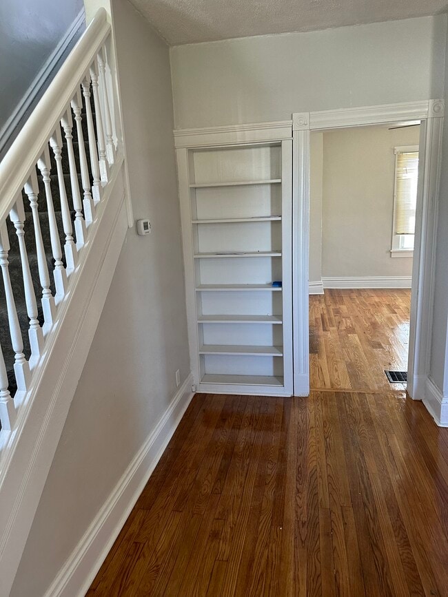 Photo - 619 French St