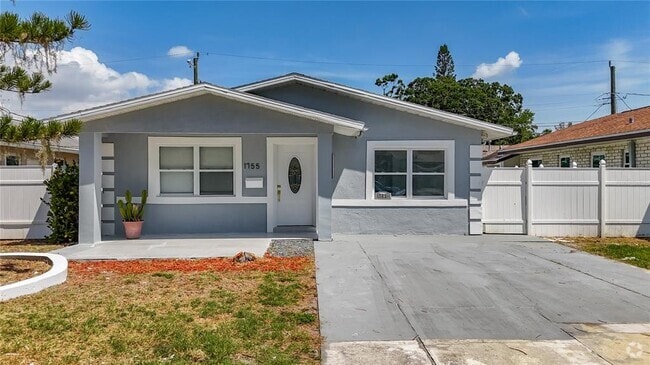 Building Photo - 1755 Shore Acres Blvd NE Rental