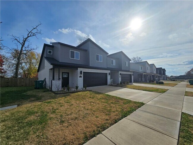 Photo - 654 Sun Meadows Loop