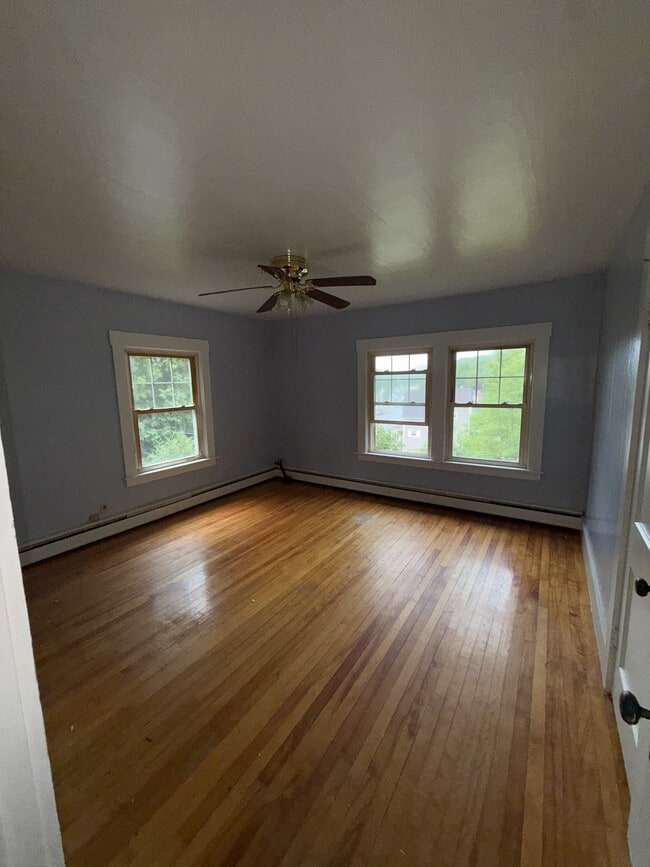 Photo - 423 Norway St